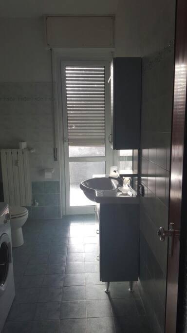 Albenga Sul Mare Famiglie Ed Amici Fino 10 Posti Exterior foto